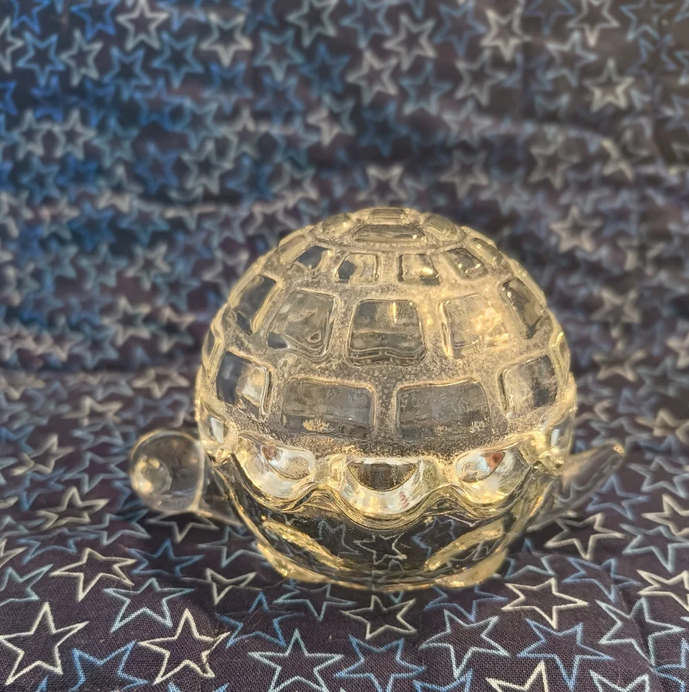 Glass Turtle jewelry Memento trinket holder